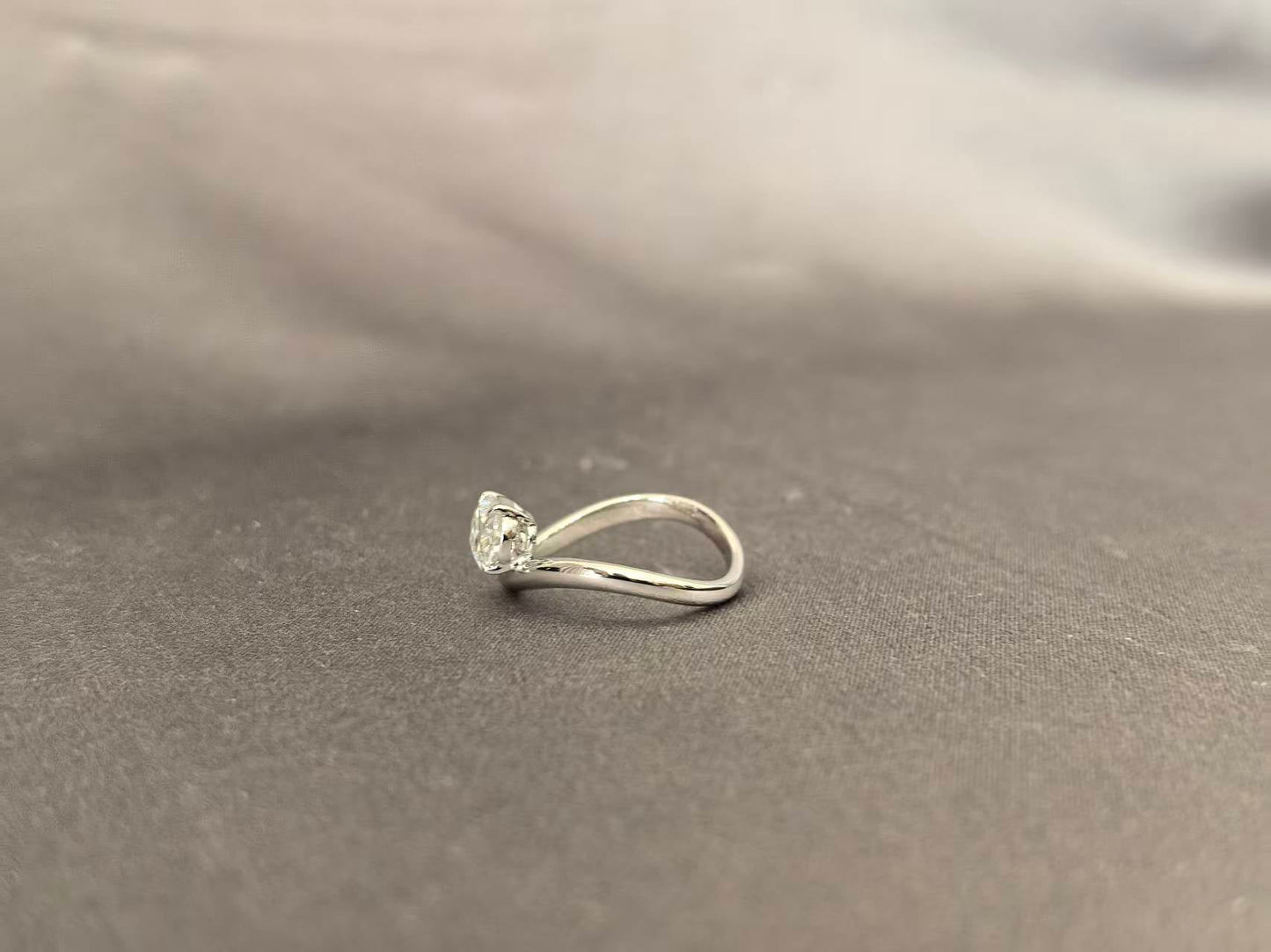 East-West Oval Cut Lab Diamond Pinky Ring | Twisted Band | 14K Gold | Modern Asymmetry