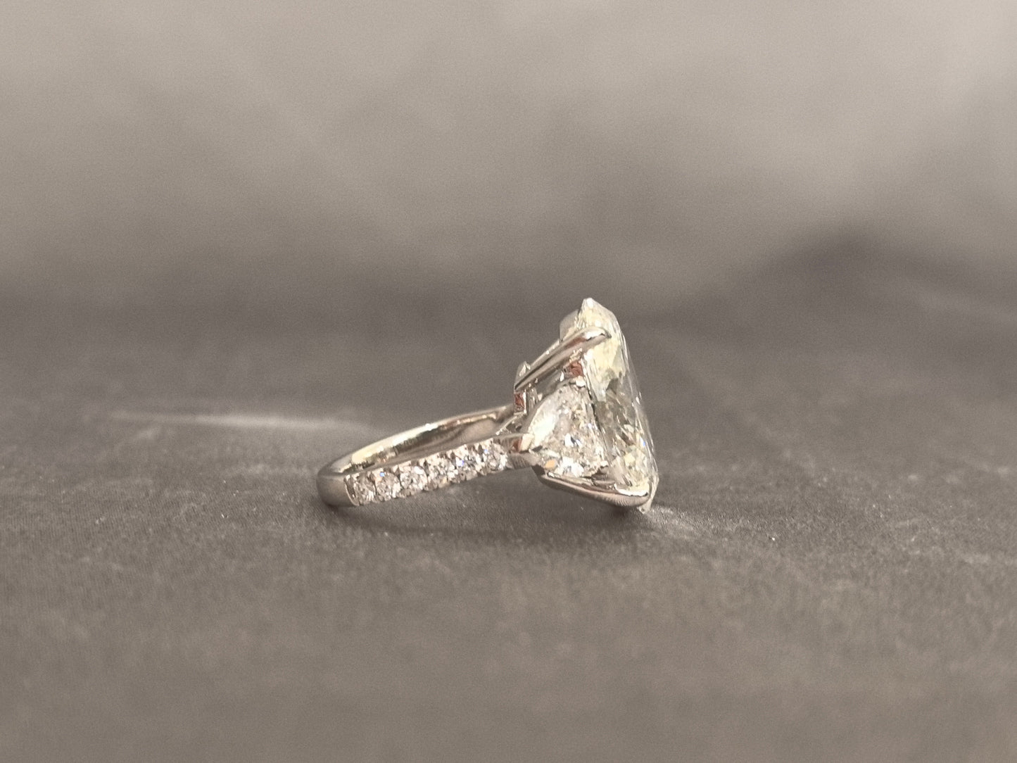 Oval Lab-Grown Diamond Ring in 18K Gold | Four-Prong with Twin Heart Diamonds & Half Halo