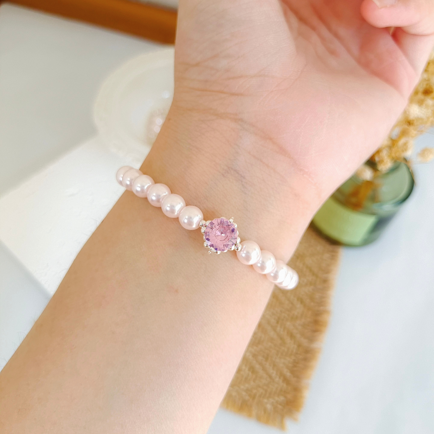 No.30 Elegant Pink Pearl Bracelet – Handmade with 6mm Pearls & Pink Rhinestone