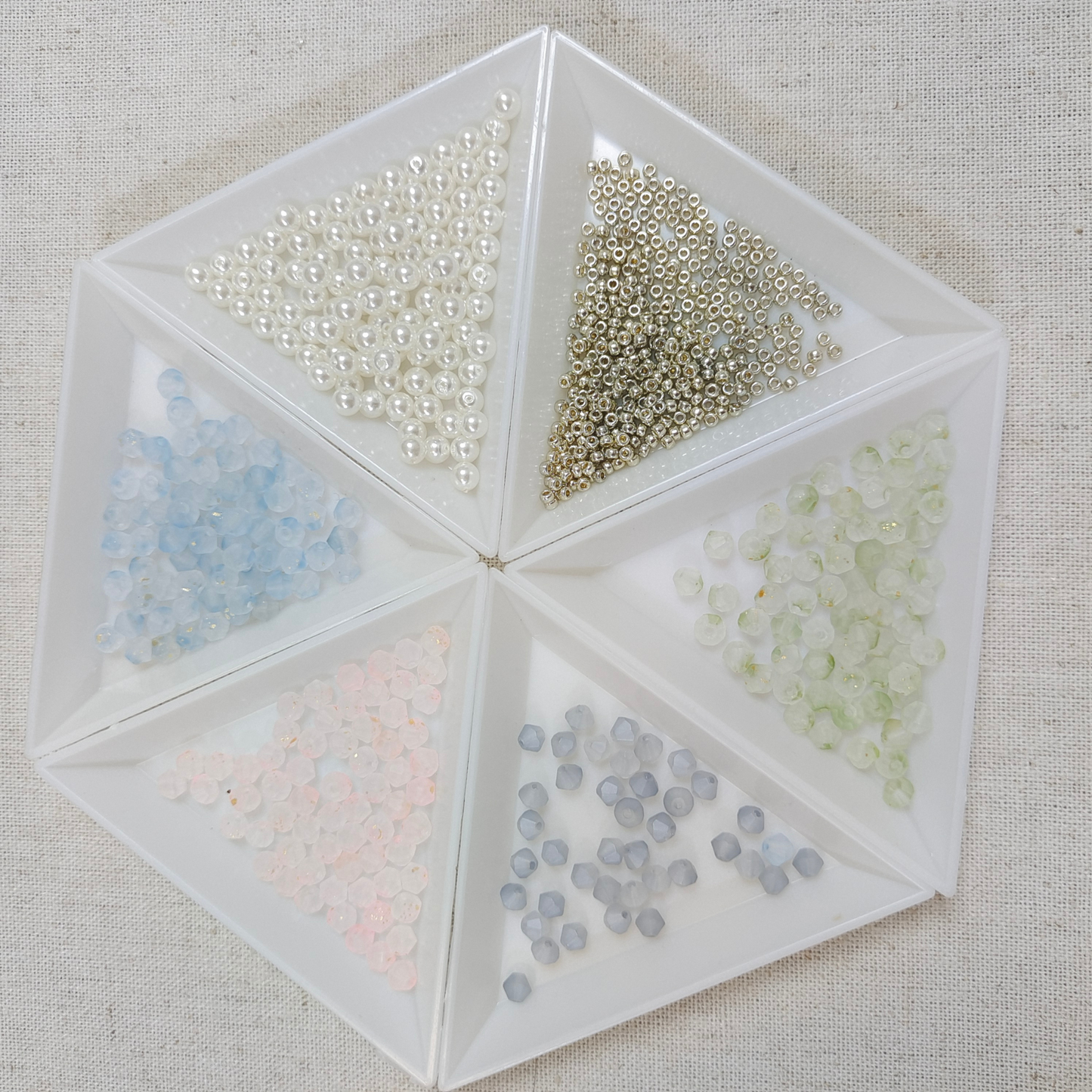 No.37 DIY Beaded Bracelet Kit – Princess Series Design with 4mm Matte Glass Diamond Beads & Seed Beads | Beginner-Friendly Jewelry Craft Gift for Her