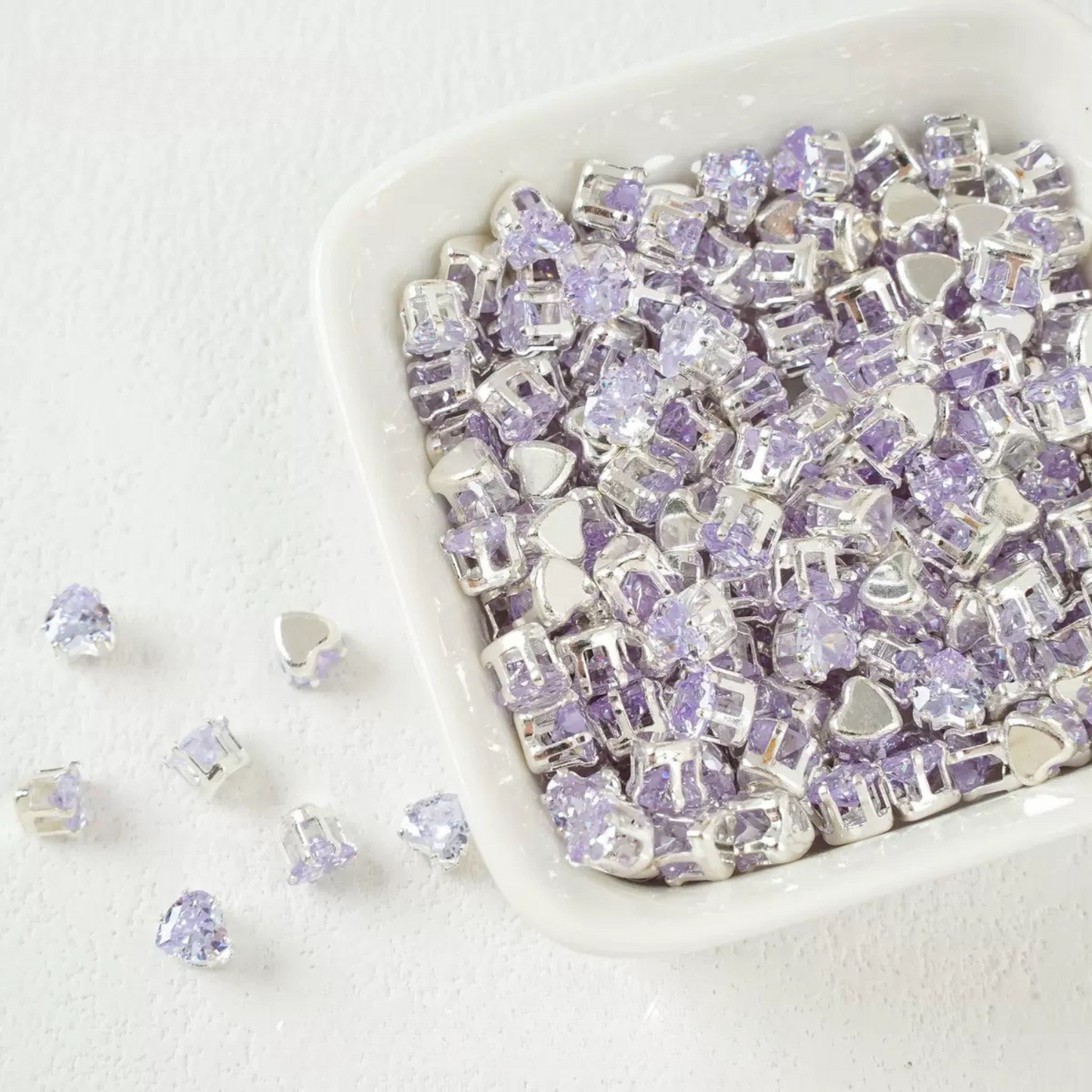 γA19γ50pcs Heart Zircon Beads β 5x5mm Silver-Claw DIY Spacer for Handmade Jewelry