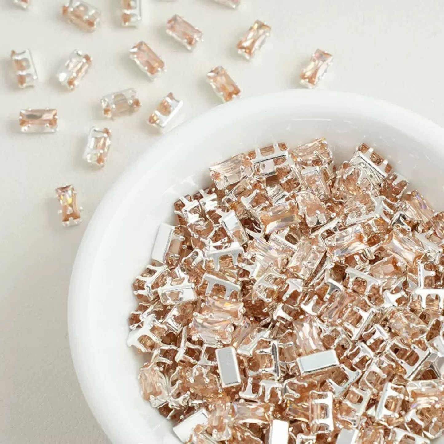 γA20γ50pcs Rectangle Zircon Spacer Beads β 3x6mm Silver-Claw for DIY Handmade Jewelry