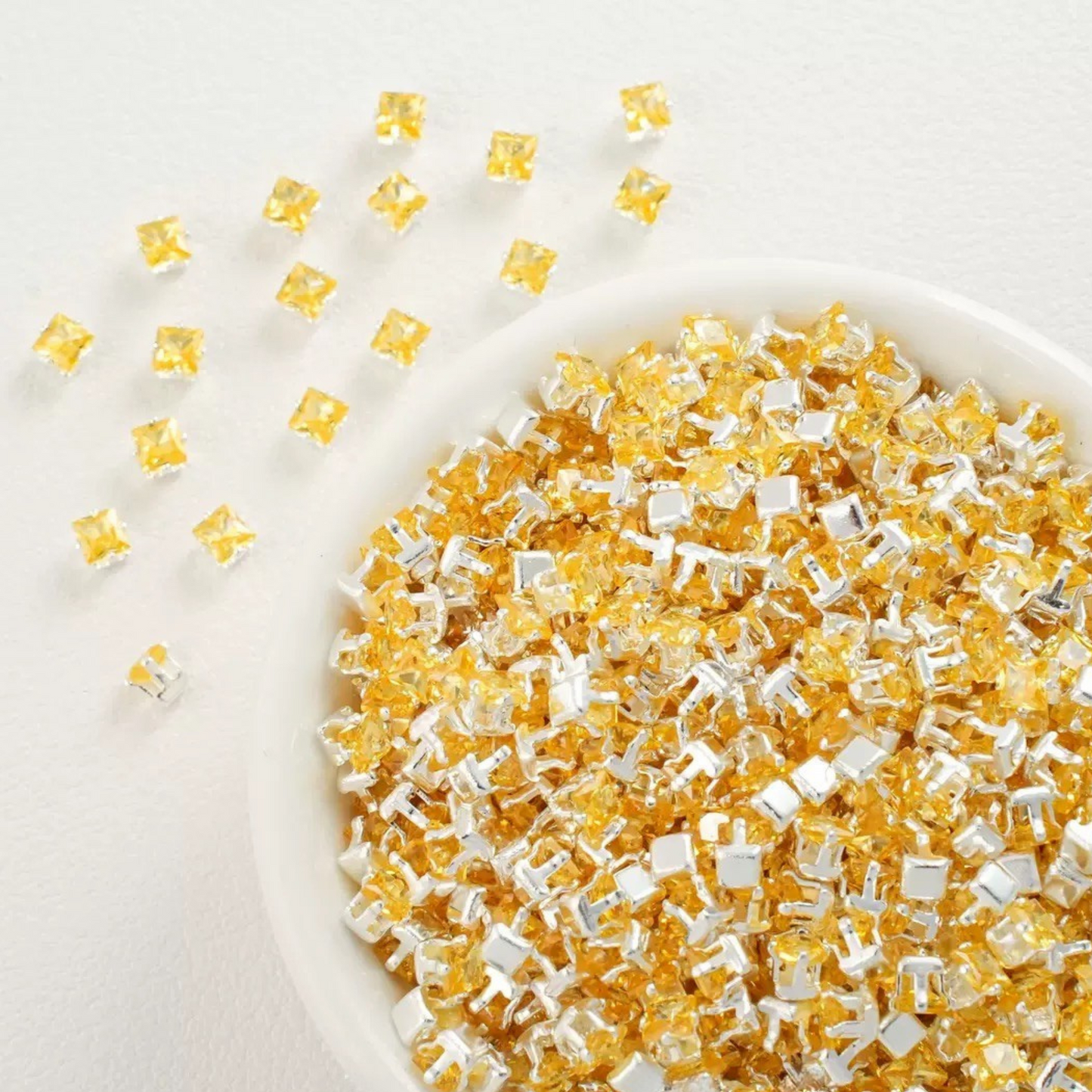 【A08】50pcs Square Zircon Beads – 3x3mm Silver-Claw DIY Spacer for Handmade Jewelry