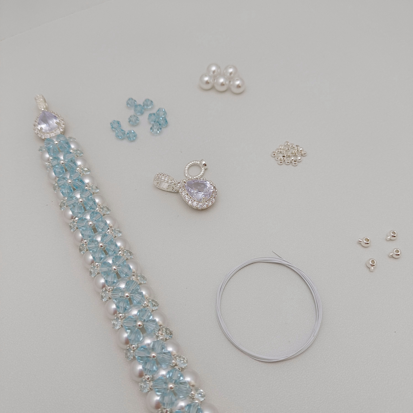 No.53 Tear of Mermaid DIY Bracelet Kit – Pearls, Crystals, CZ & Full Tutorial