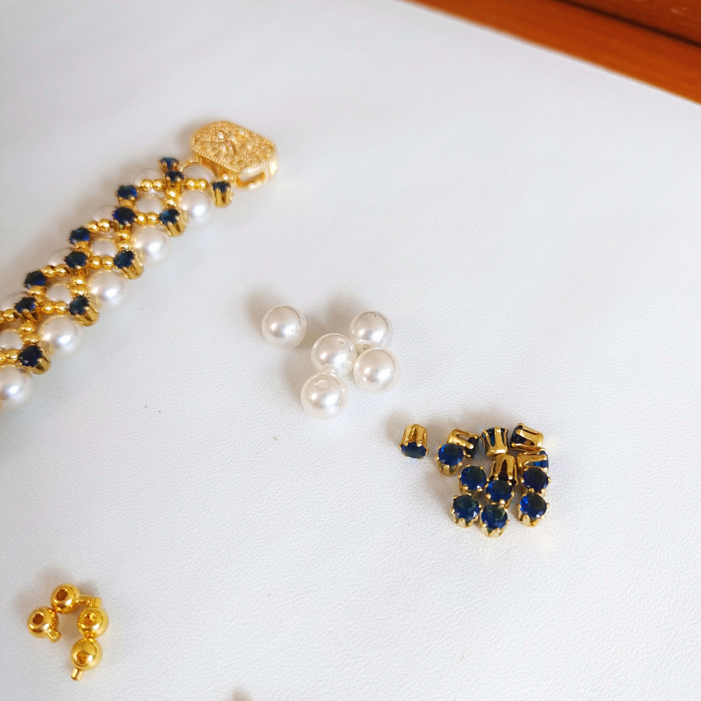 No.11 DIY Bracelet Kit – Blue Phantom Beaded Design with Pearls & Sapphire Crystals