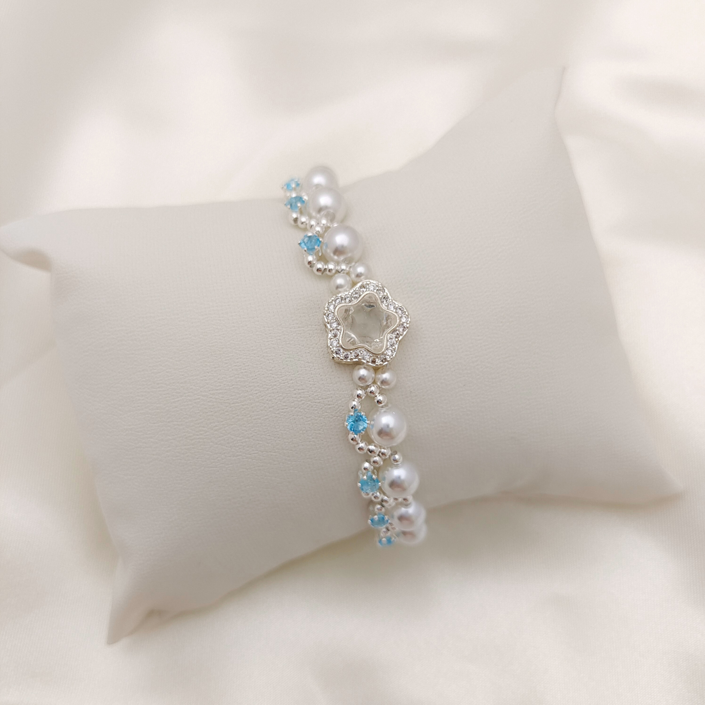 No.50 Star & Moon Handmade Pearl Bracelet | Finished Jewelry