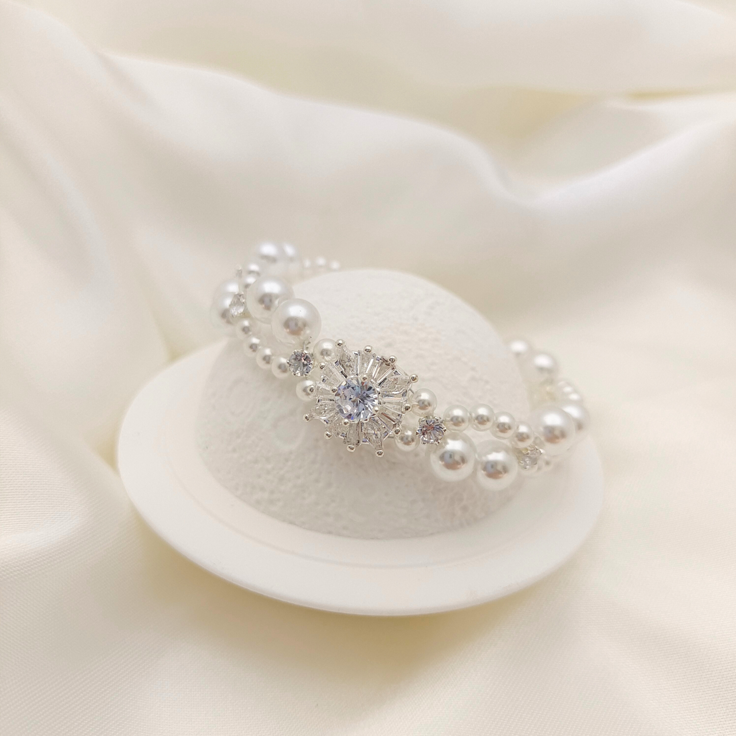 No.32 Dream Wedding DIY Bracelet Kit with Pearl & Zircon – Step-by-Step Tutorial