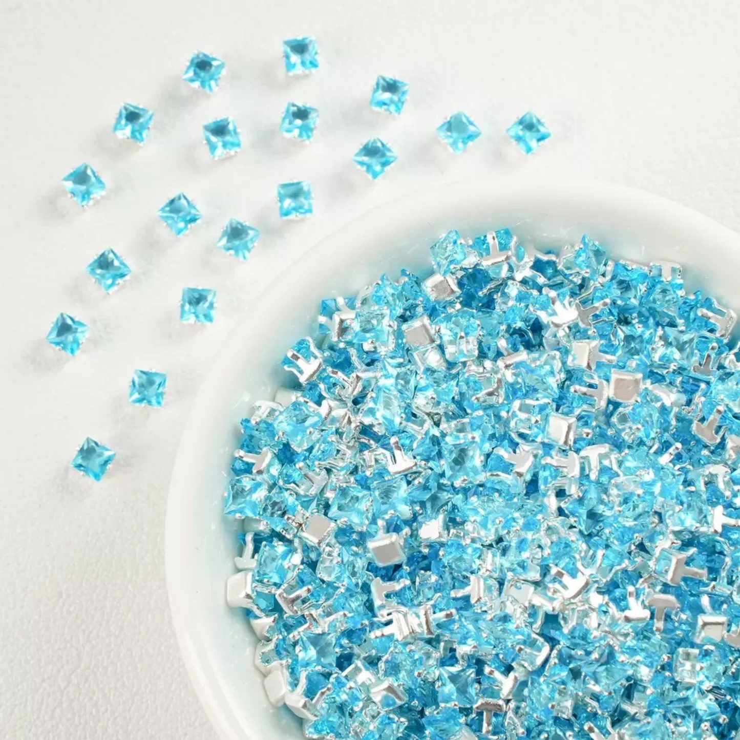 【A08】50pcs Square Zircon Beads – 3x3mm Silver-Claw DIY Spacer for Handmade Jewelry