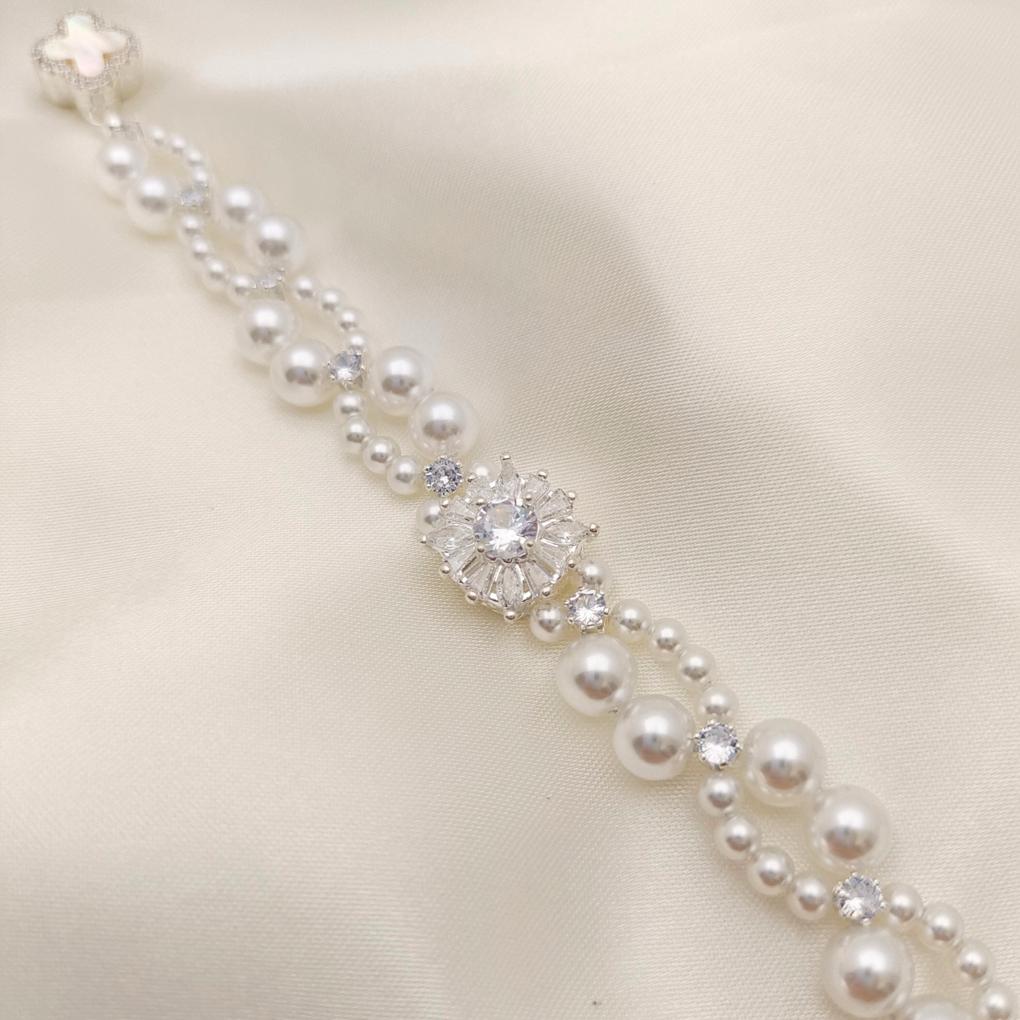 No.48 Dream Wedding Handmade Pearl & Zircon Bridal Bracelet – Elegant White