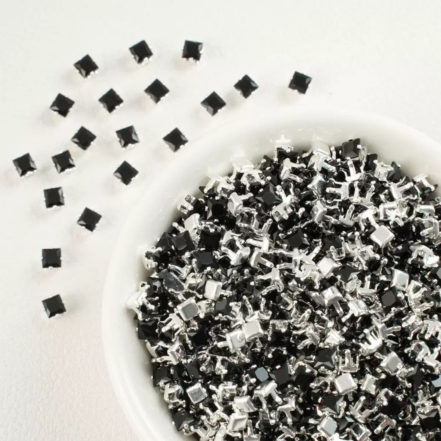 【A08】50pcs Square Zircon Beads – 3x3mm Silver-Claw DIY Spacer for Handmade Jewelry
