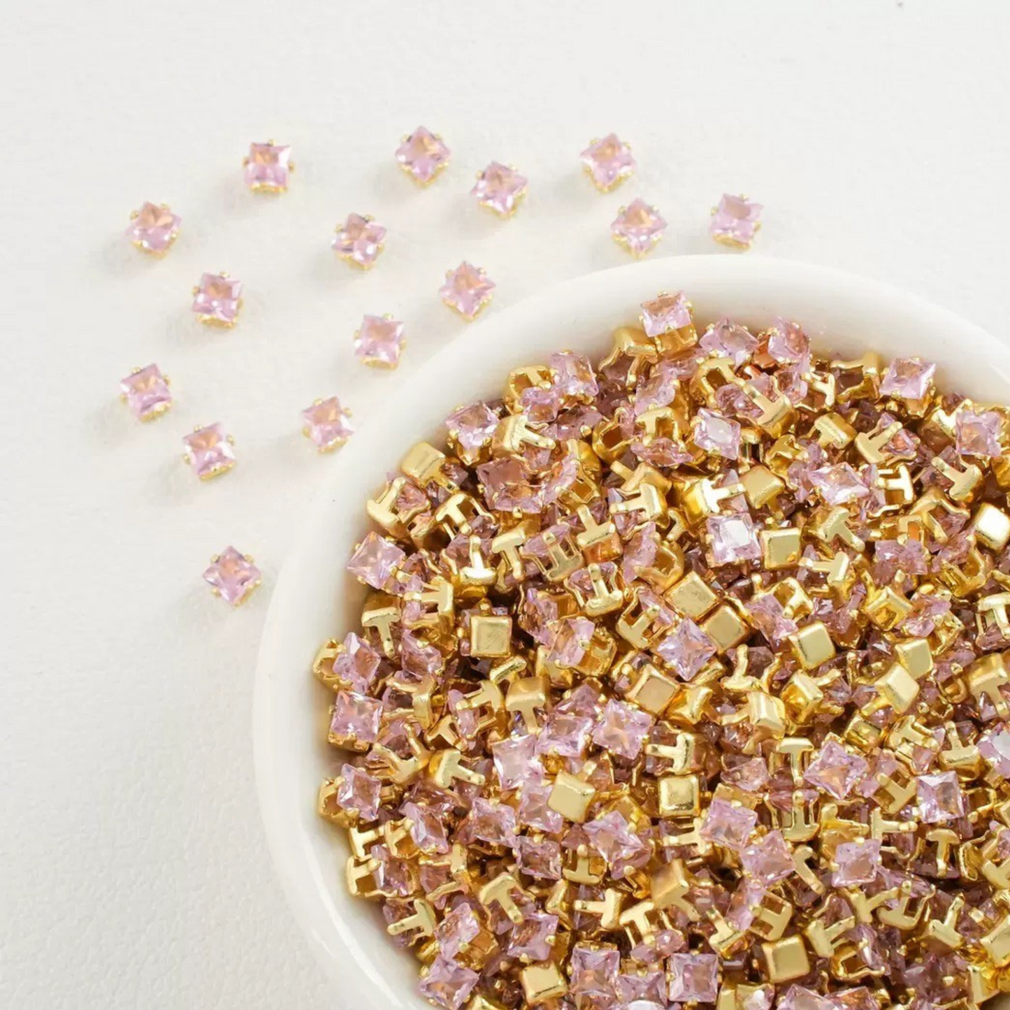 【A07】50pcs Square Zircon Beads – 3x3mm Gold-Claw DIY Spacer for Handmade Jewelry