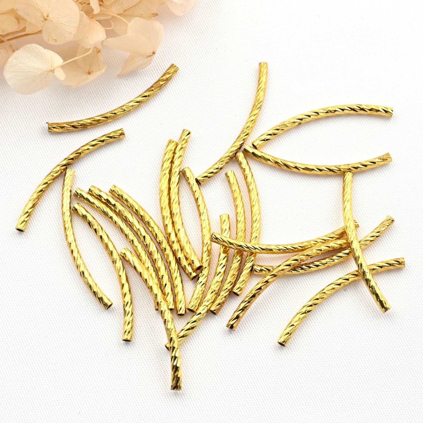 50 Pcs Textured Curved Bracelet Tube
