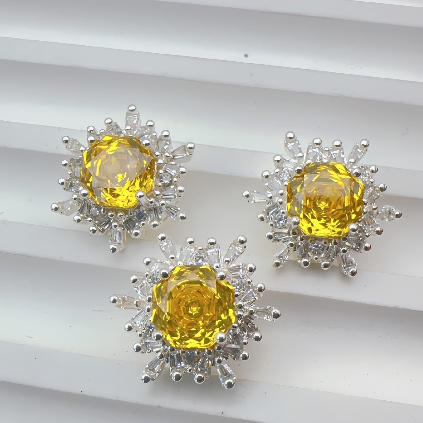 Snowflake Zircon Spacer with Rose Cut Diamond