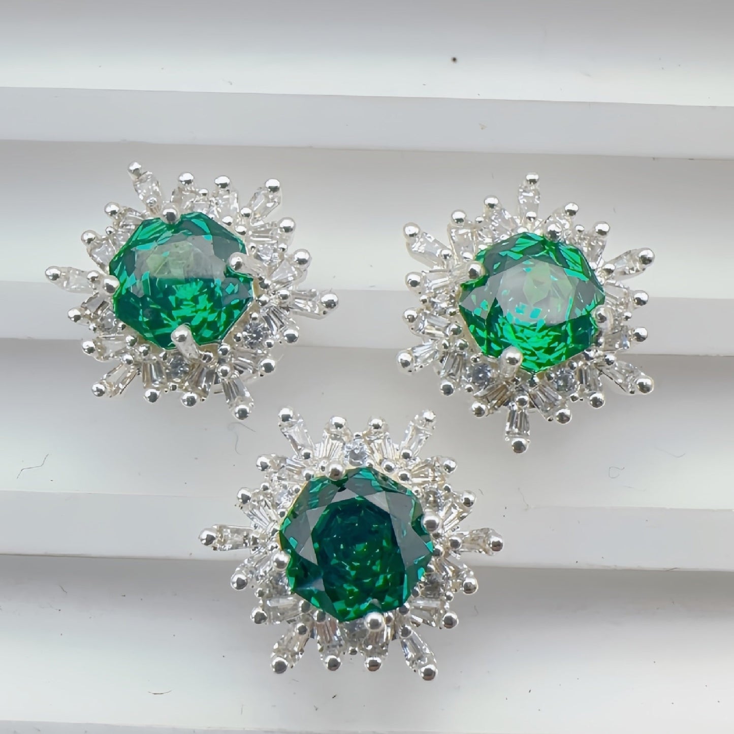 Snowflake Zircon Spacer with Rose Cut Diamond