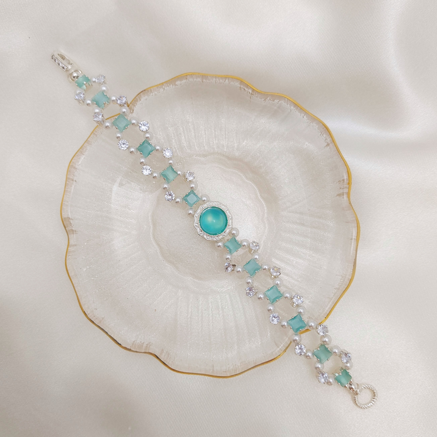 No.68 Persian Cat Handmade Bracelet – Cat’s Eye CZ, White Zircon & Pearl Beaded Jewelry