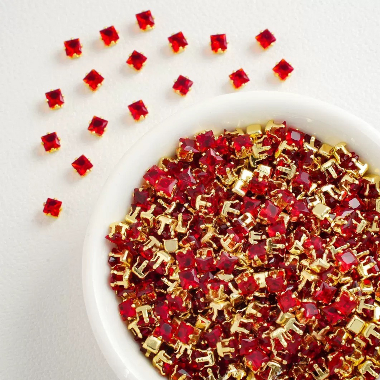 【A07】50pcs Square Zircon Beads – 3x3mm Gold-Claw DIY Spacer for Handmade Jewelry