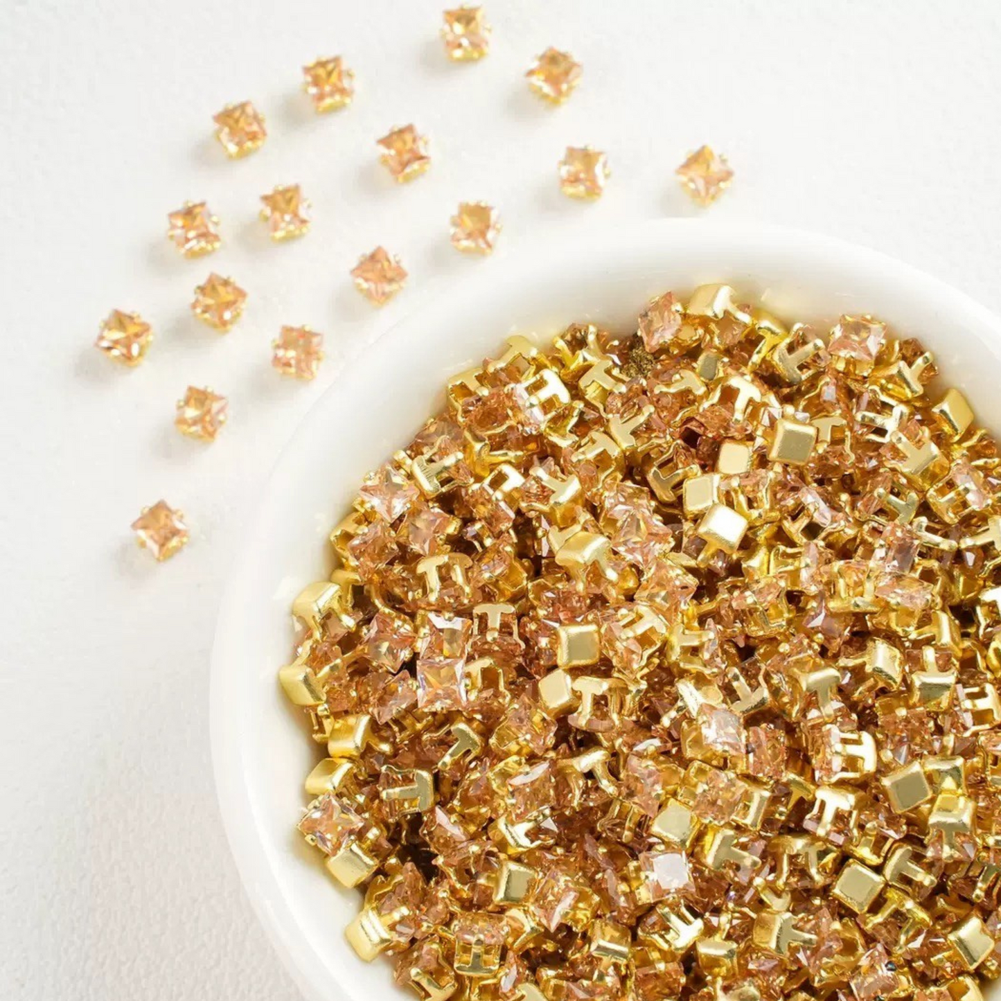 【A07】50pcs Square Zircon Beads – 3x3mm Gold-Claw DIY Spacer for Handmade Jewelry