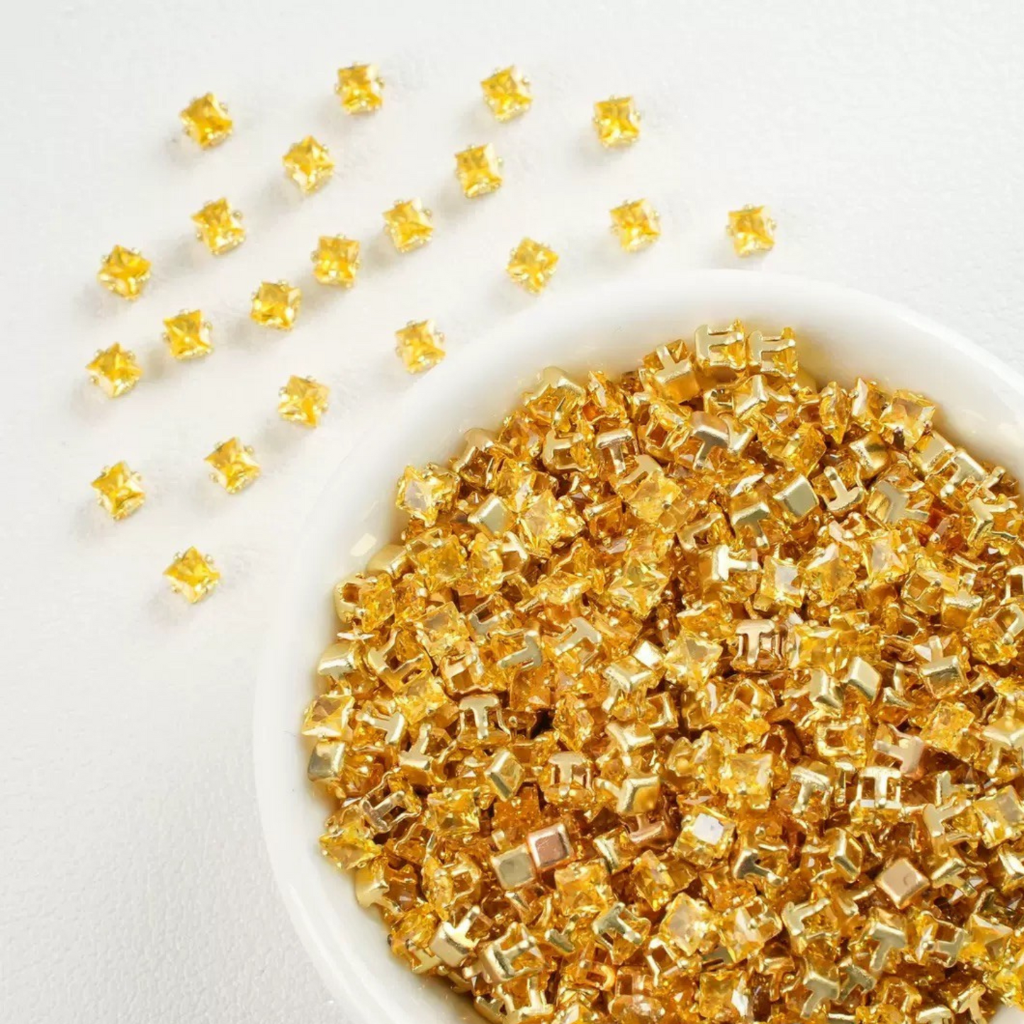 【A07】50pcs Square Zircon Beads – 3x3mm Gold-Claw DIY Spacer for Handmade Jewelry
