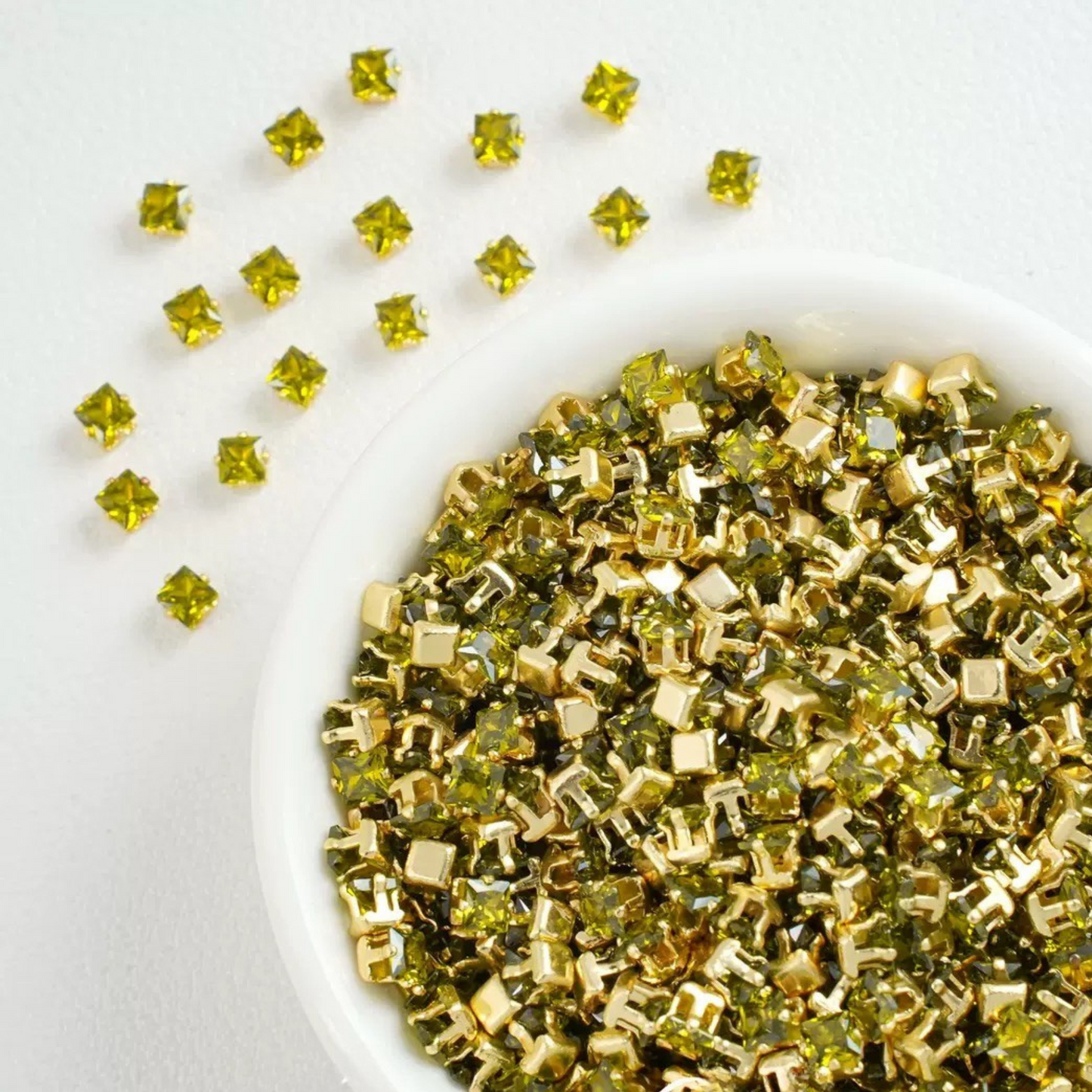 【A07】50pcs Square Zircon Beads – 3x3mm Gold-Claw DIY Spacer for Handmade Jewelry