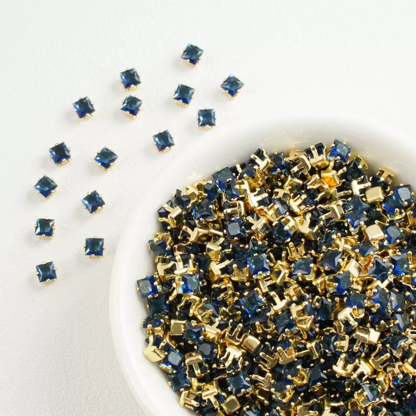 【A07】50pcs Square Zircon Beads – 3x3mm Gold-Claw DIY Spacer for Handmade Jewelry