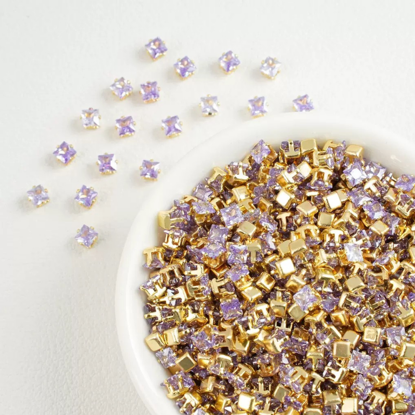 【A07】50pcs Square Zircon Beads – 3x3mm Gold-Claw DIY Spacer for Handmade Jewelry