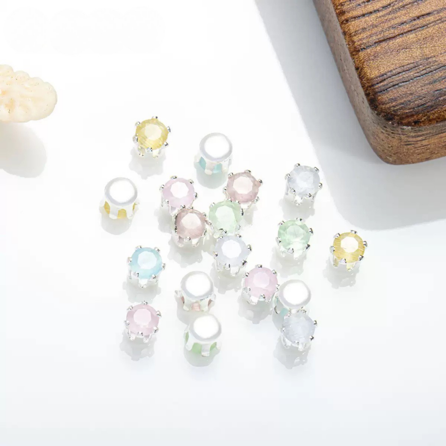 【C01】50pcs 4mm Round Cat’s Eye CZ Beads – Silver-Plated Prong-Set, DIY Jewelry Spacer Charms