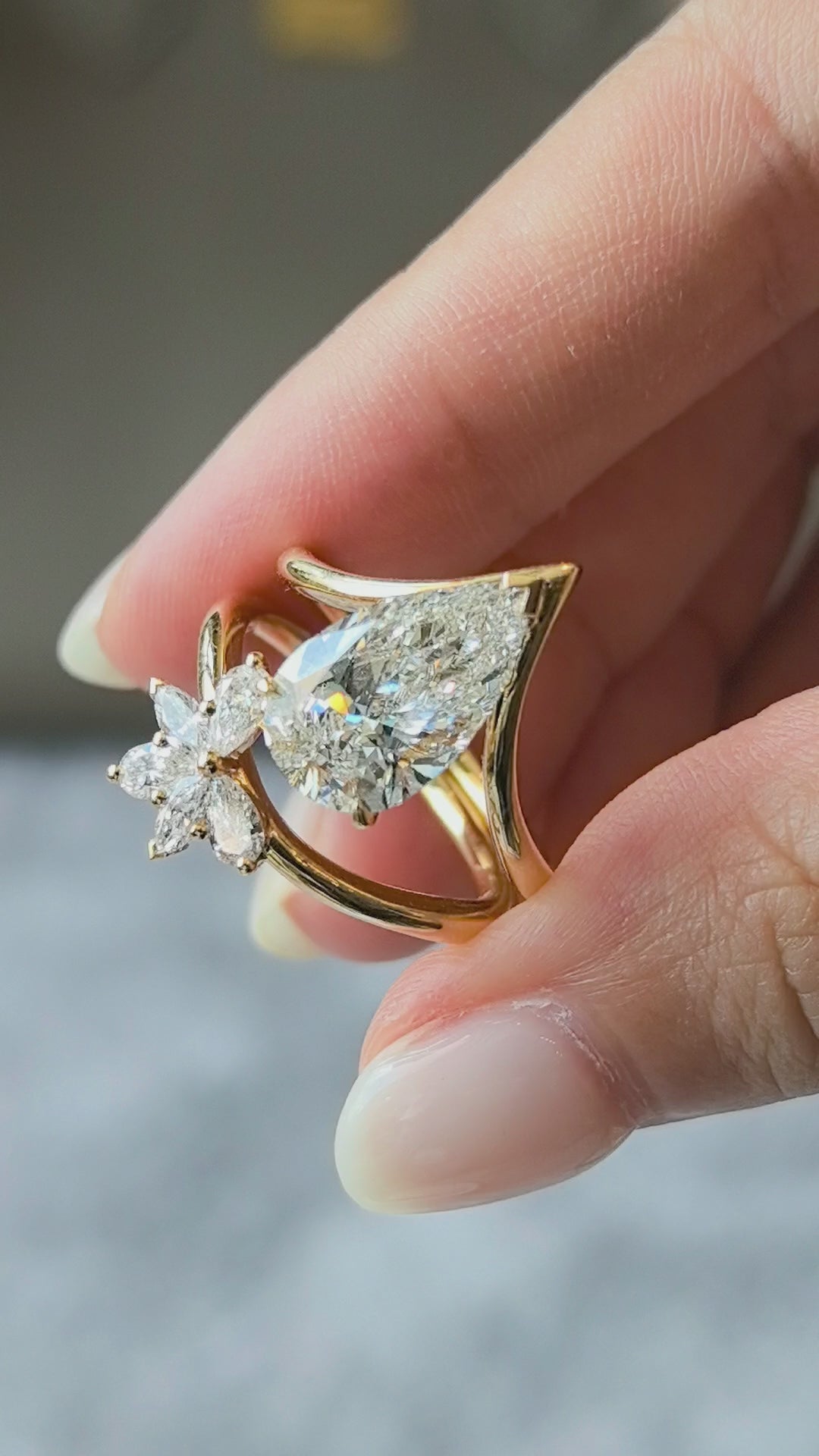 Pear Cut Diamond Ring with Floral Nest Band | Matching Set