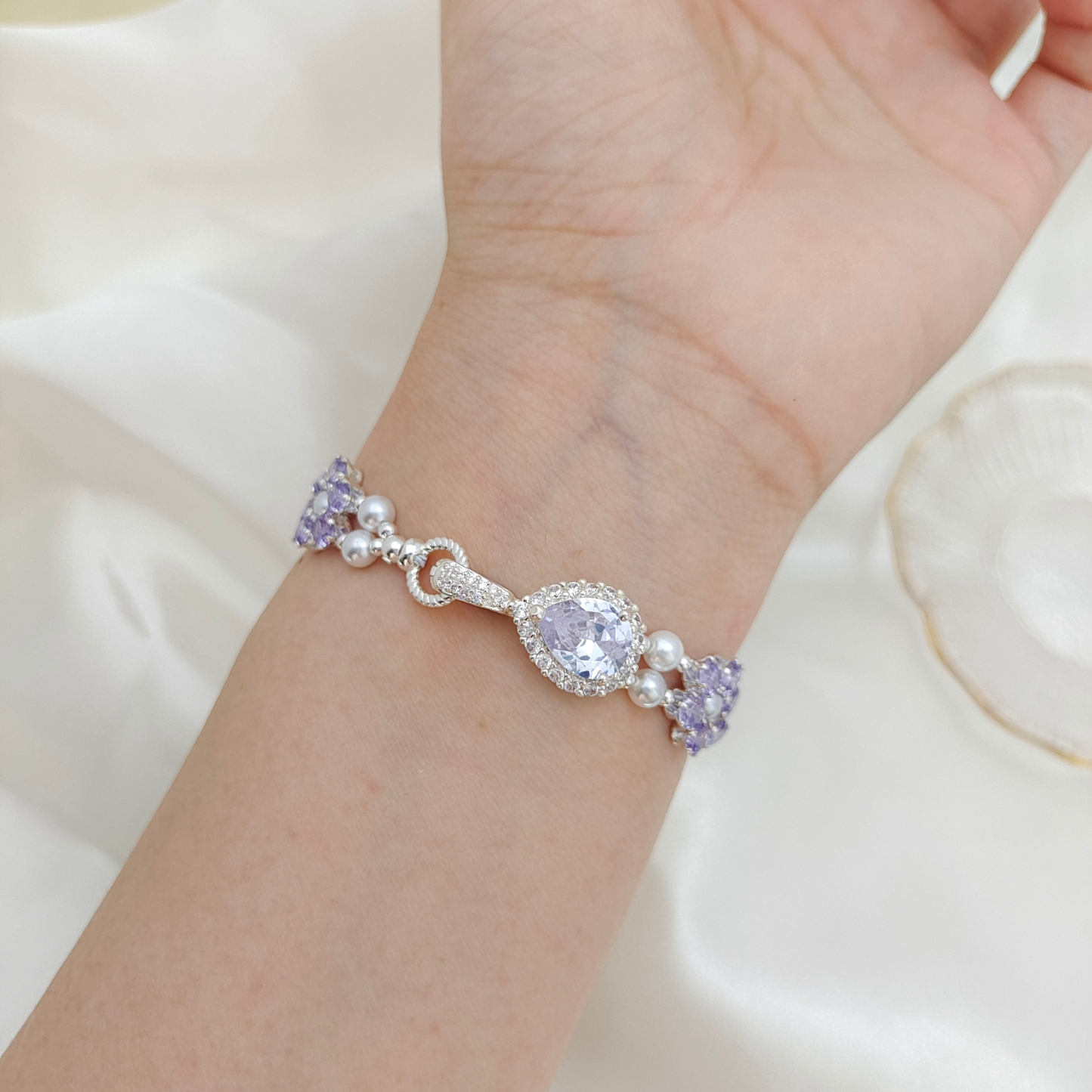 No.69 Purple Daisy Handmade Bracelet – 4mm Purple CZ, Pearls & Drop-Shaped Clasp