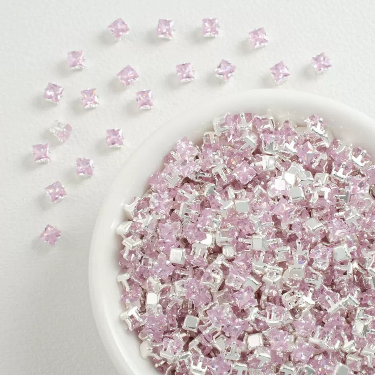 【A08】50pcs Square Zircon Beads – 3x3mm Silver-Claw DIY Spacer for Handmade Jewelry