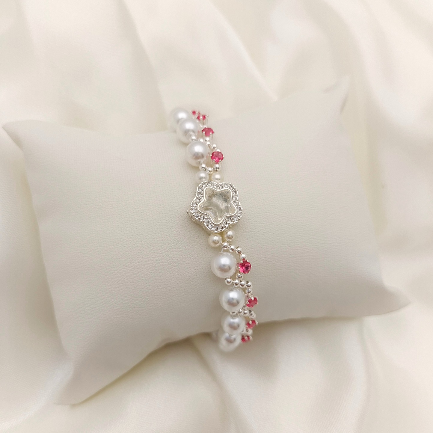 No.50 Star & Moon Handmade Pearl Bracelet | Finished Jewelry