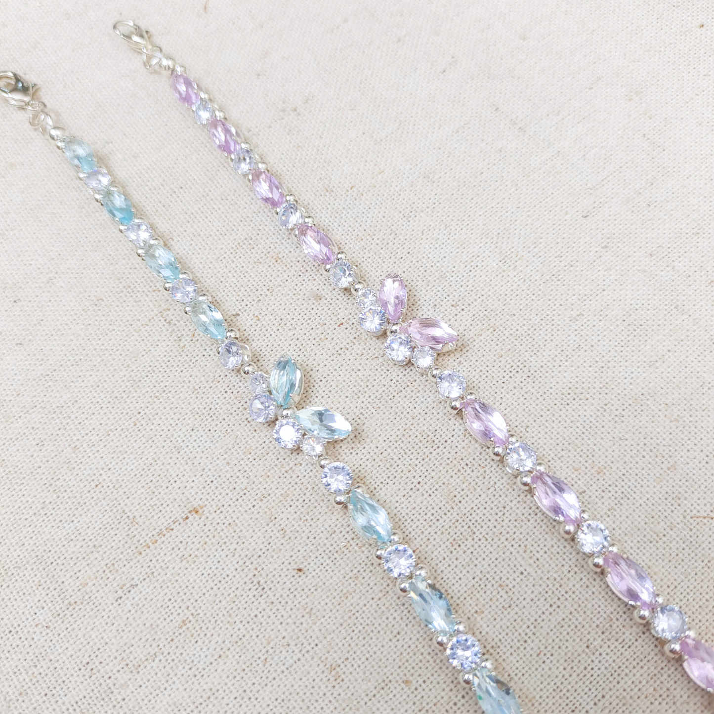 No.36 Handmade Little Butterfly Bracelet with Zircon Crystals – Finished Jewelry