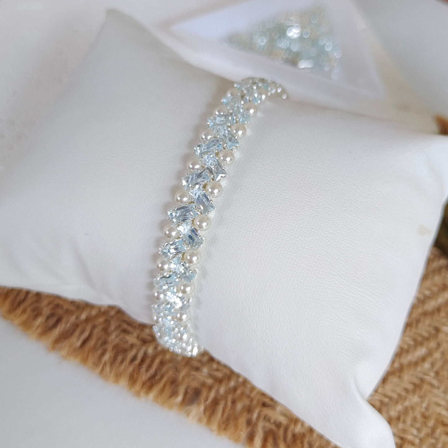 No.20 Frozen-Inspired Elsa Handmade Bracelet – Ice Blue CZ & Faux Pearls, Ready to Wear