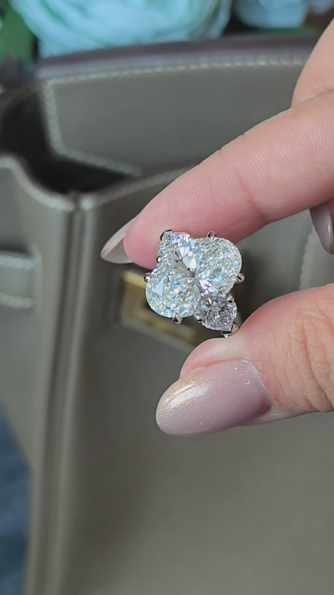 Oval & Heart Three-Stone Ring | Symbolic Luxury Design | Romantic Heirloom | Lab-Grown Diamonds