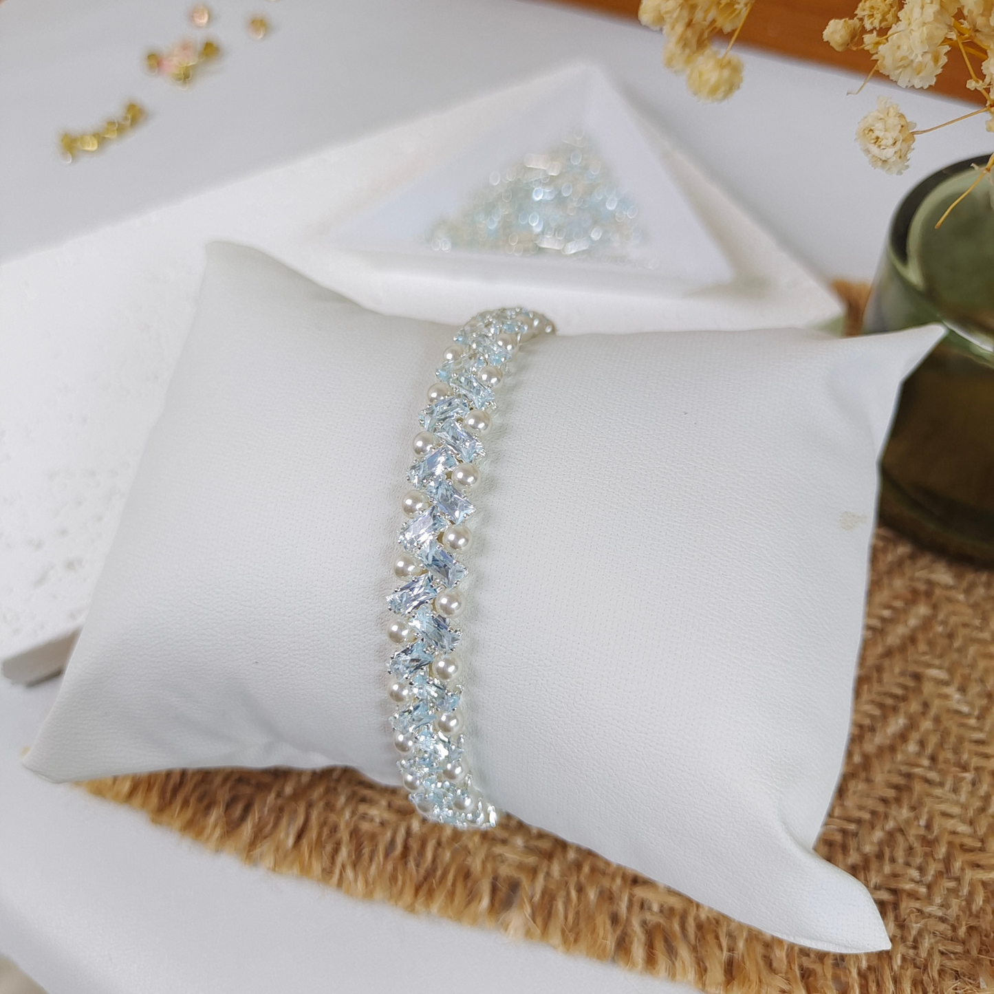 No.20 Frozen-Inspired Elsa Handmade Bracelet – Ice Blue CZ & Faux Pearls, Ready to Wear
