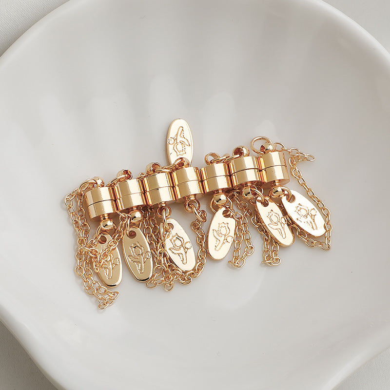 Magnetic Clasp with Extended Chain