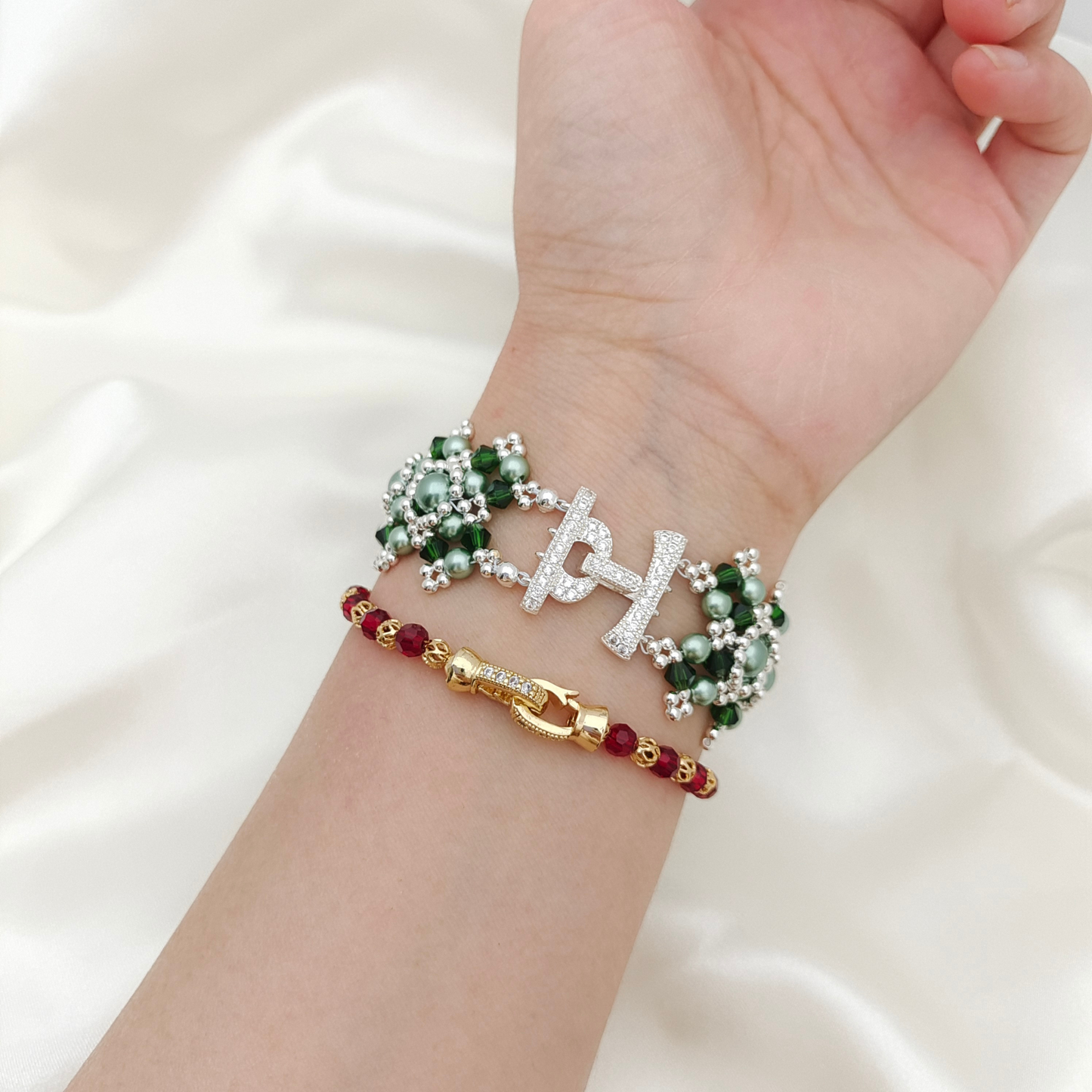 No.53 Vintage Peacock Green Handmade Bracelet | Pearl & Crystal | Finished Jewelry