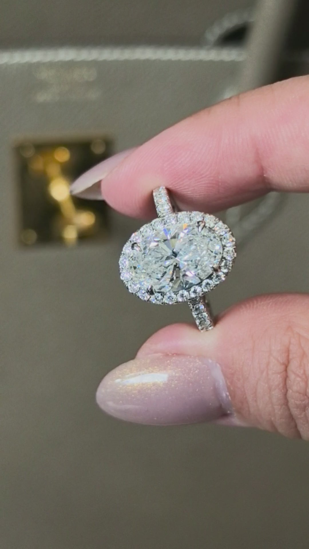 Oval Cut Lab Diamond Full Eternity Ring with Bezel Setting | 14K Gold | Elegant