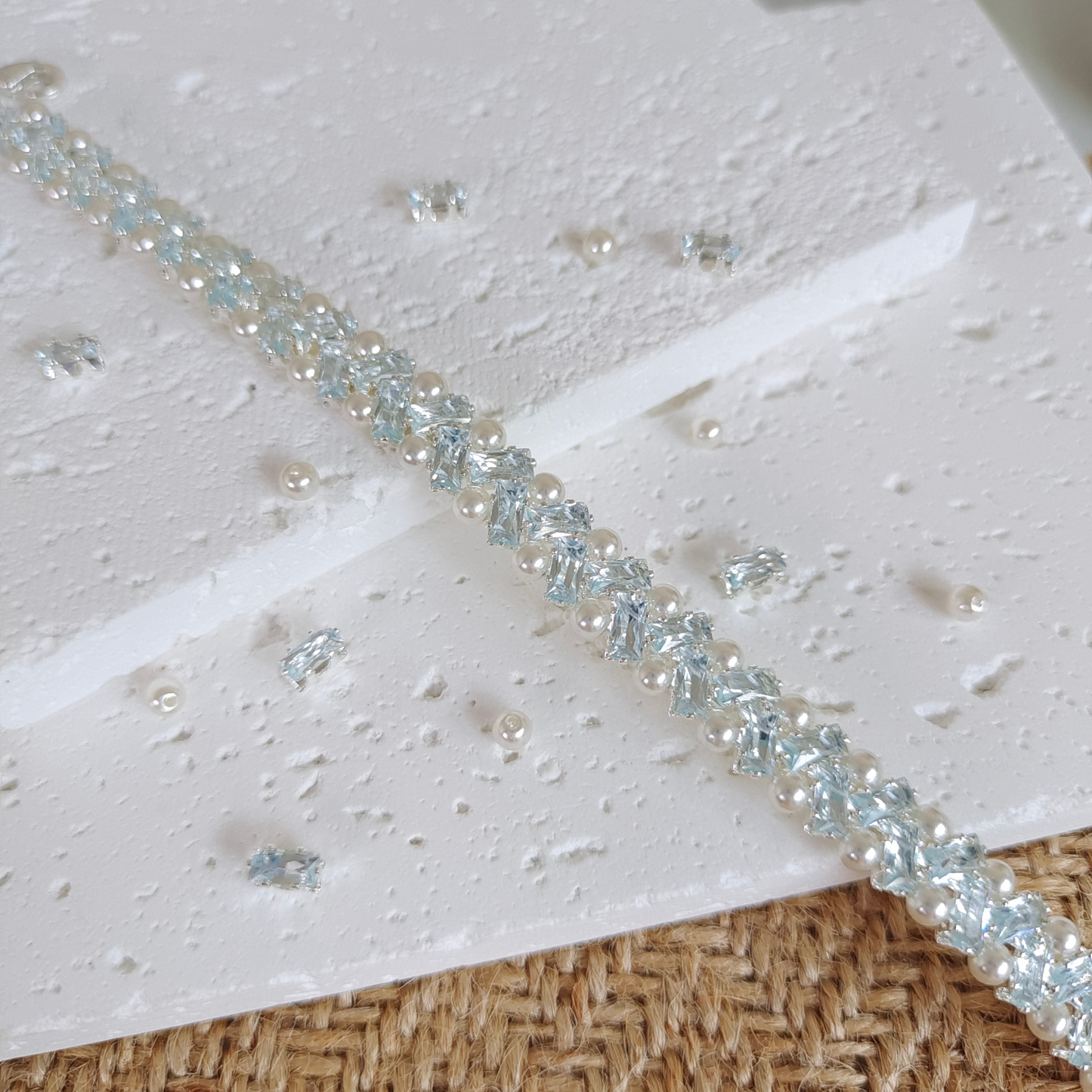 No.20 Frozen-Inspired Elsa Handmade Bracelet – Ice Blue CZ & Faux Pearls, Ready to Wear