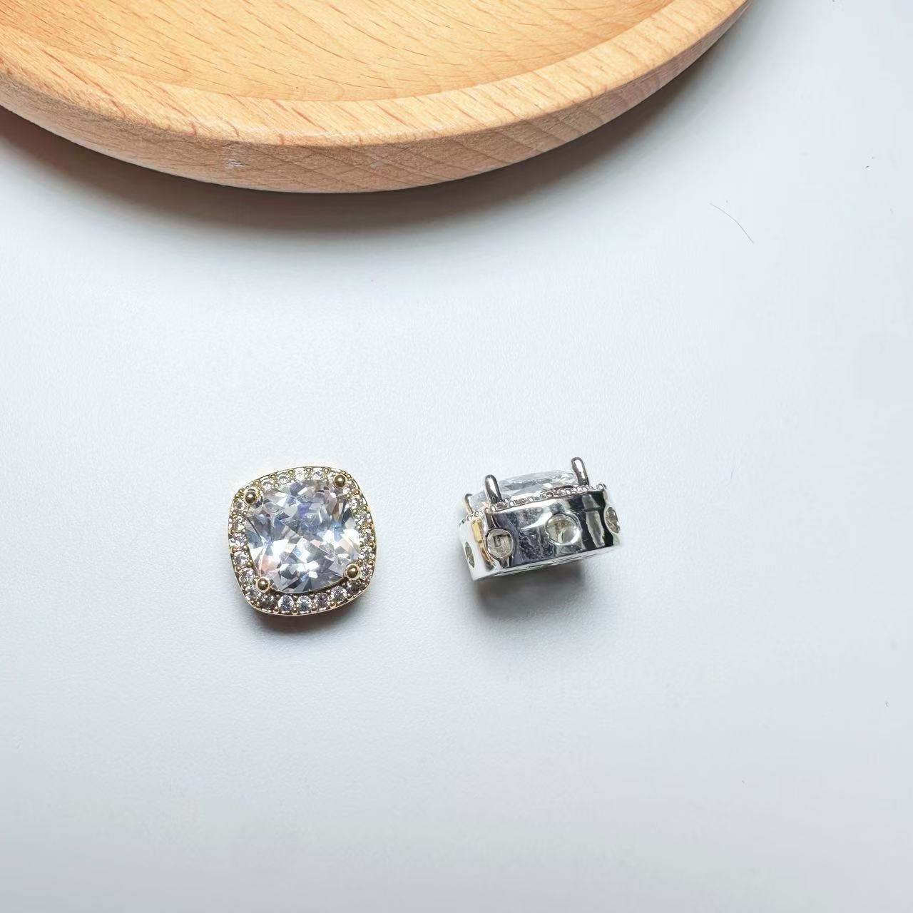 Square Cut Cubic Zirconia with Base