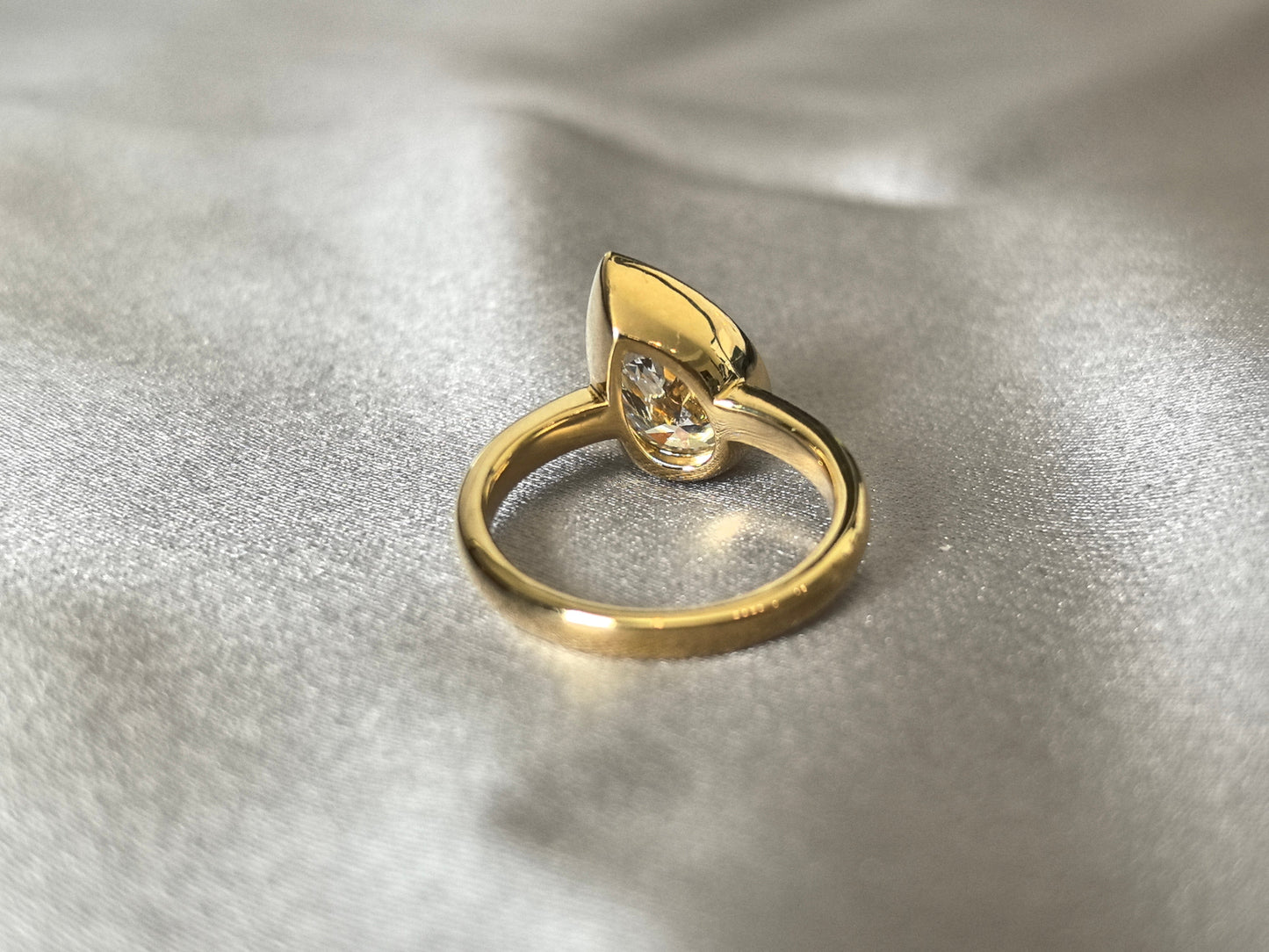 Bezel Set Pear Cut Lab Grown Diamond Ring | Modern Secure Setting