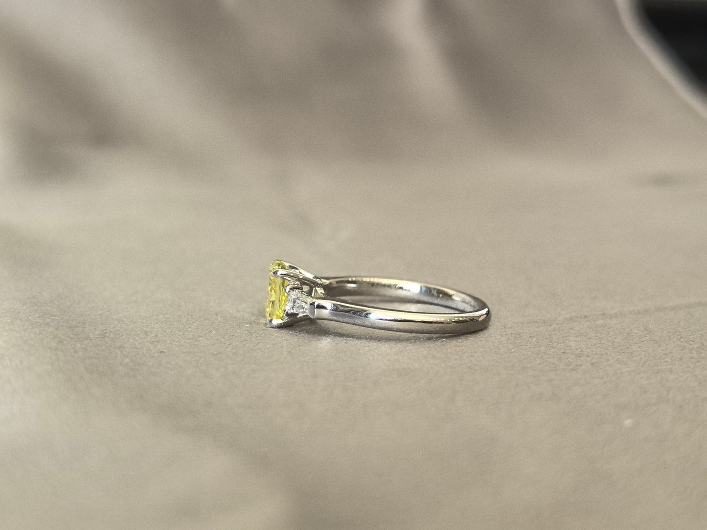 1.24ct 3.5g Cushion Vivid Yellow Lab Diamond Three-Stone Ring | Baguette Side Stones