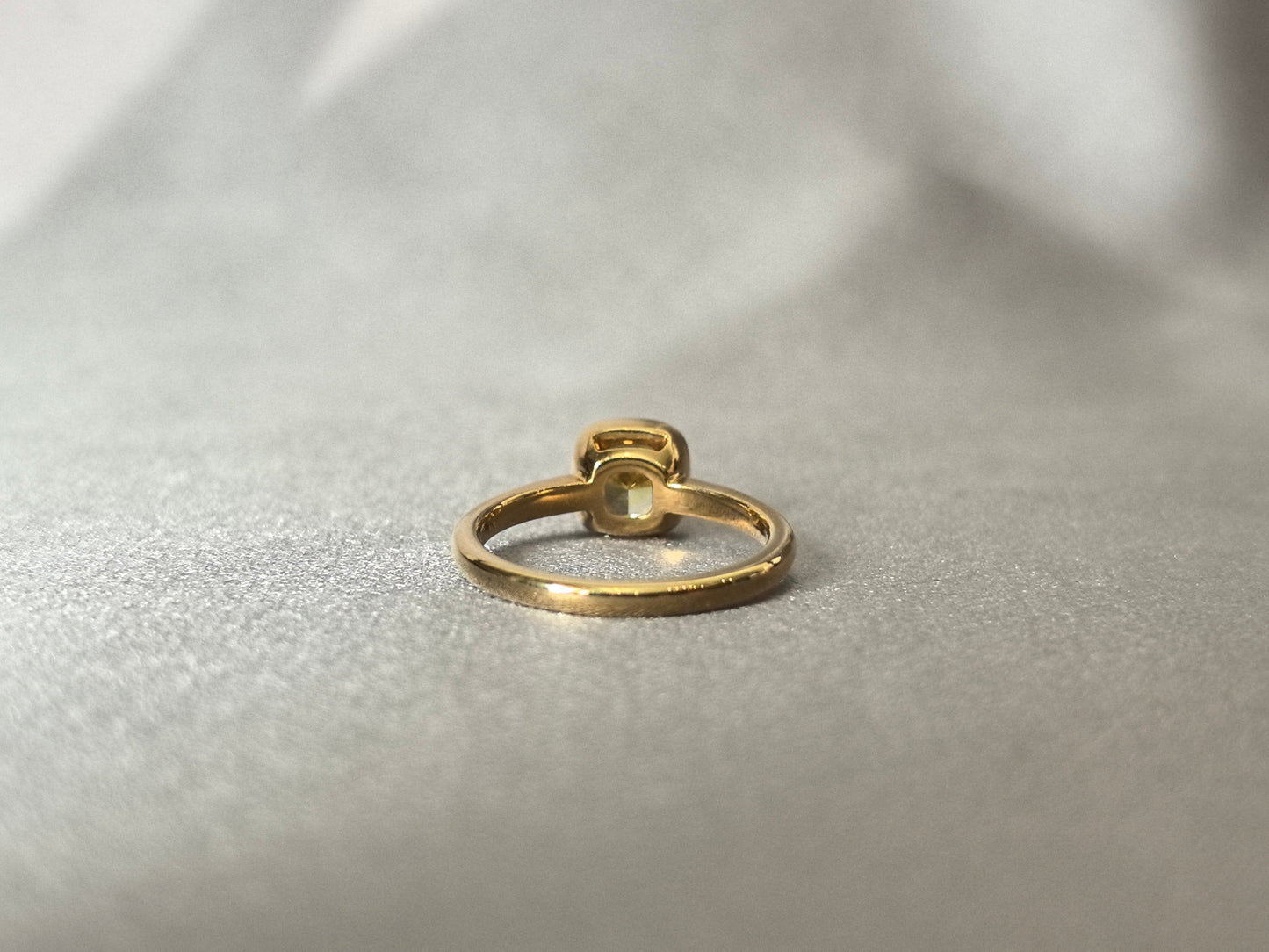 1.33ct 3.9g ezel Set Cushion Yellow Lab Diamond Ring | 14K Yellow Gold Minimalist Solitaire