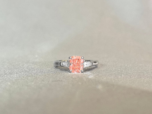 1.2ct 3.7g Radiant Cut Pink Lab Diamond Three-Stone Ring | Baguette Side Stones