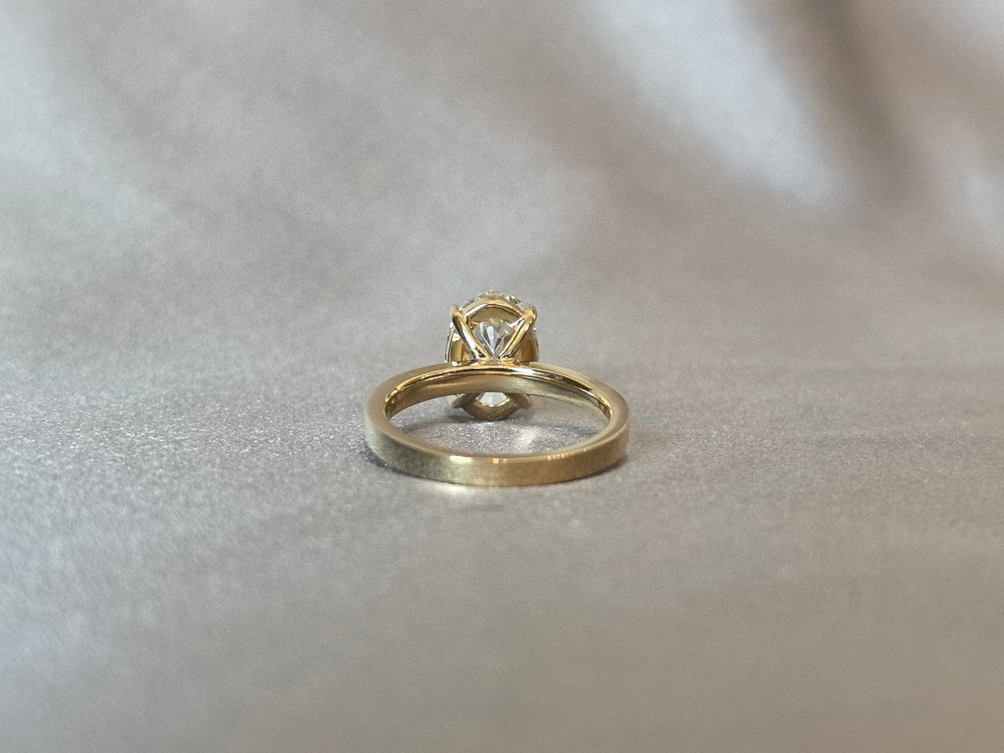 Oval Lab Grown Diamond Solitaire Ring | Flat Plain Band | 14K Gold | Minimalist Elegance
