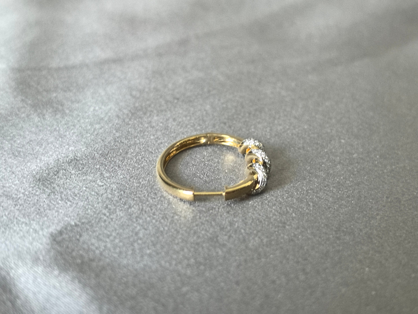 0.54ct 6.7g Twisted Hoop Earrings | 14K Gold | Elegant Design