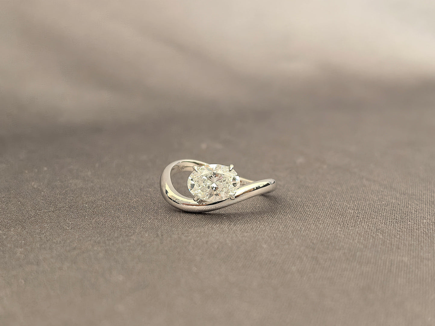 East-West Oval Cut Lab Diamond Pinky Ring | Twisted Band | 14K Gold | Modern Asymmetry