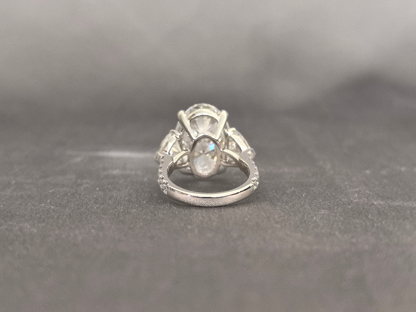 Oval Lab-Grown Diamond Ring in 18K Gold | Four-Prong with Twin Heart Diamonds & Half Halo