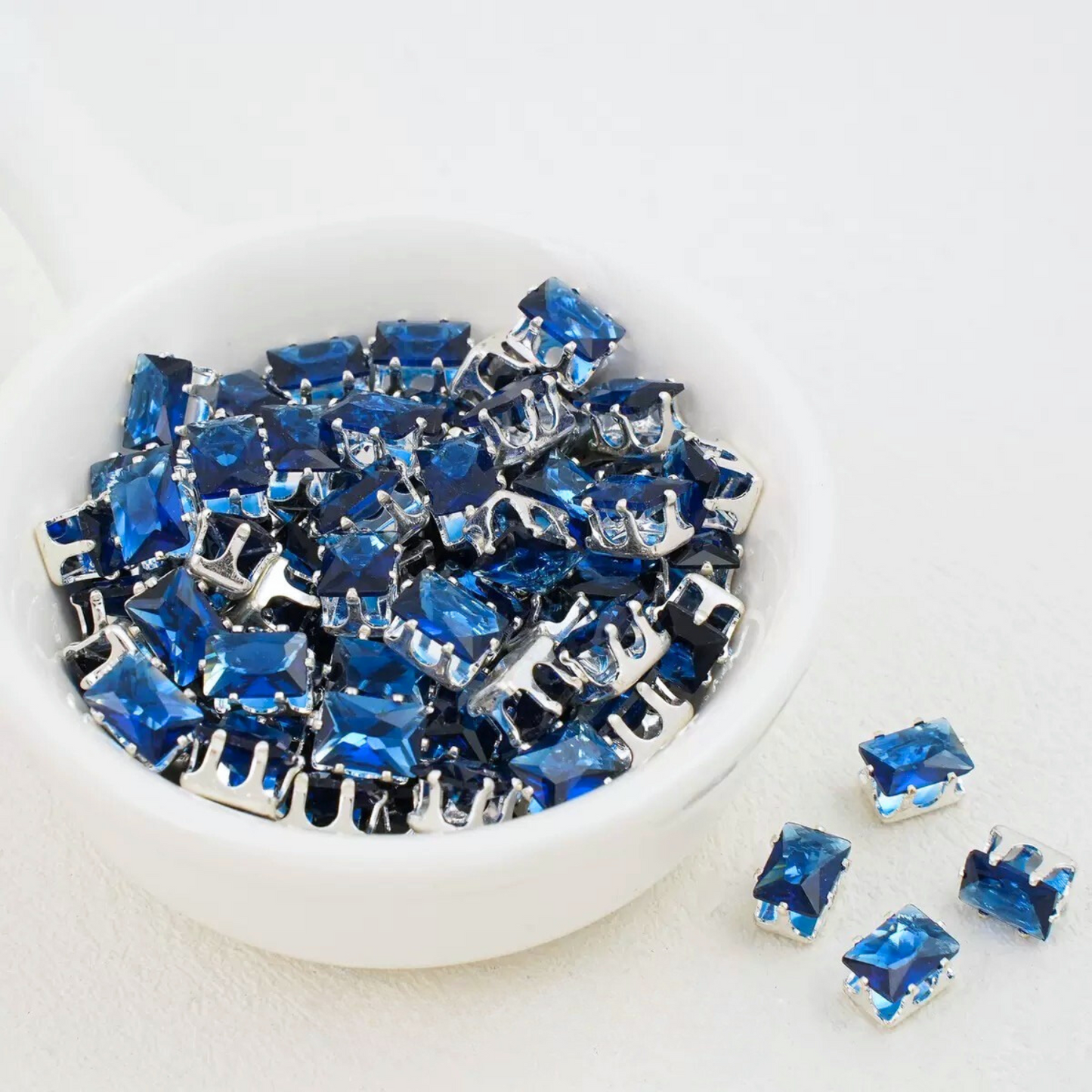 【A22】50pcs Rectangle Zircon Beads – 5x7mm Silver-Claw DIY Spacer for Handmade Jewelry