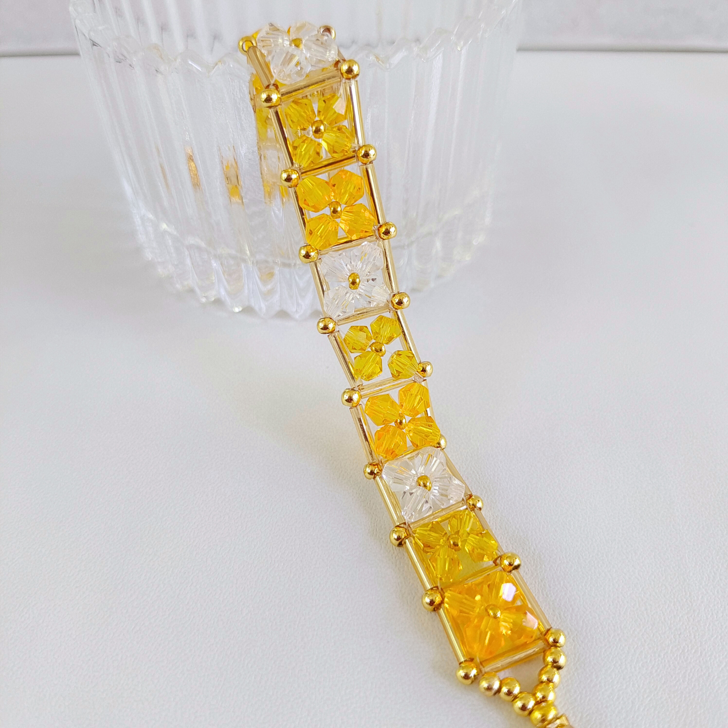 No.22 DIY Rock Sugar-Inspired Beaded Bracelet – 4mm Crystal Diamond Beads, 6mm Gold Tube Beads, Gold Seed Beads & Findings | CraftKit Beginner-Friendly Gift for Her