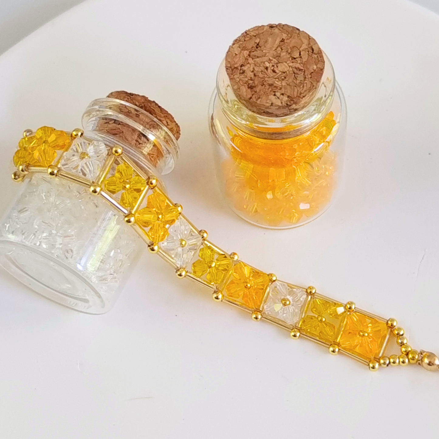 No.22 DIY Rock Sugar-Inspired Beaded Bracelet – 4mm Crystal Diamond Beads, 6mm Gold Tube Beads, Gold Seed Beads & Findings | CraftKit Beginner-Friendly Gift for Her